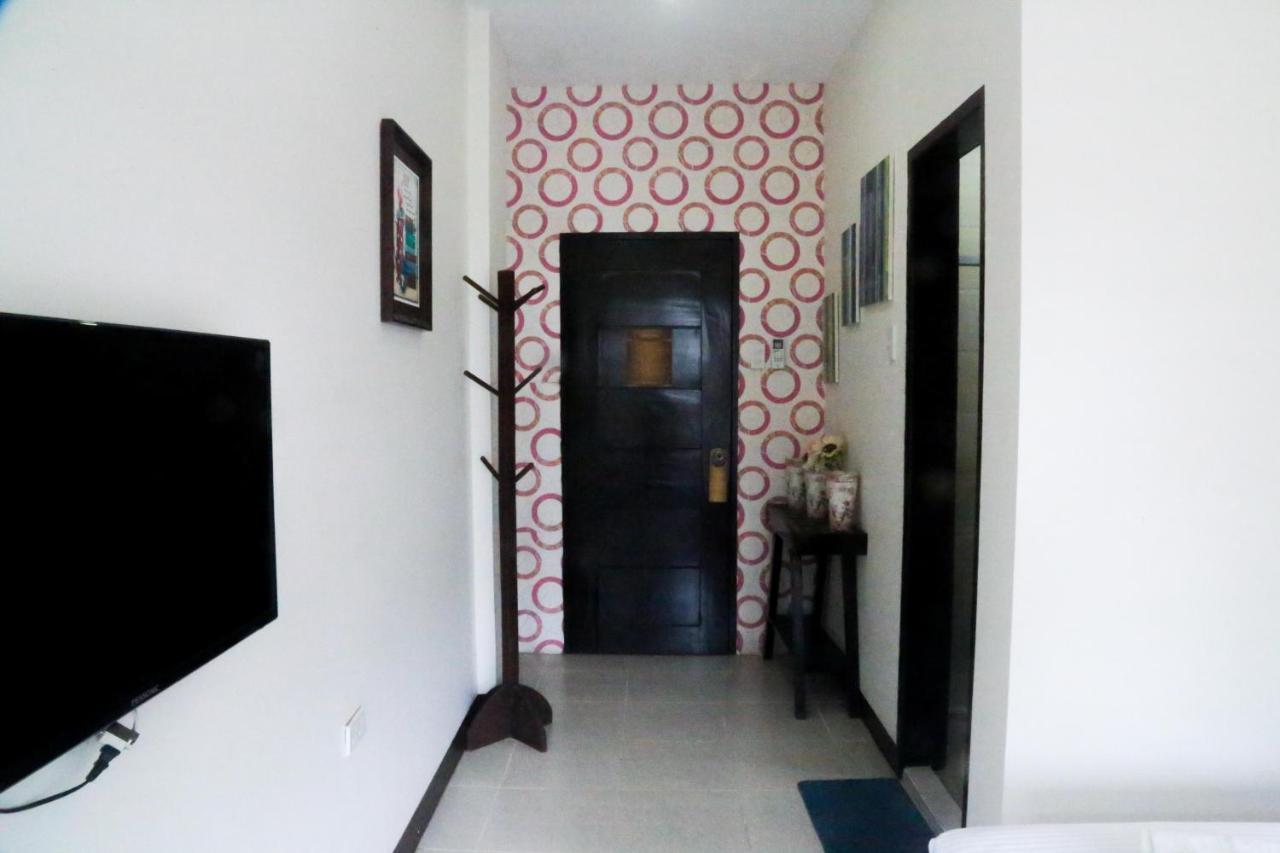 Balai Carmela Hotel Tuguegarao City Exterior photo
